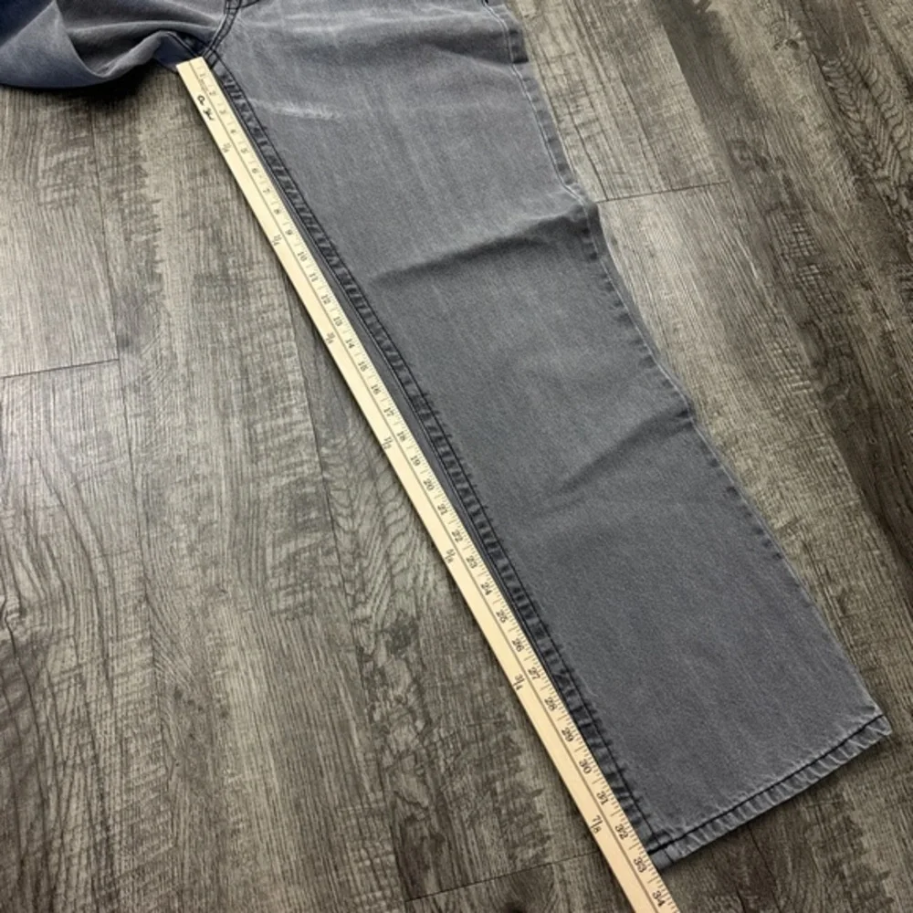 Urban Pipeline Loose Straight‎ Faded Grey Jeans
